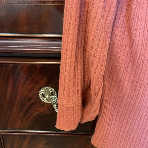 Free people, extra large top, burnt orange - Picture 6 of 9